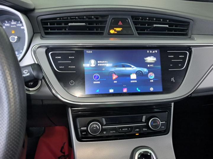 Emgrand GL 2018 1.4T DCT Elite Connected photo 8