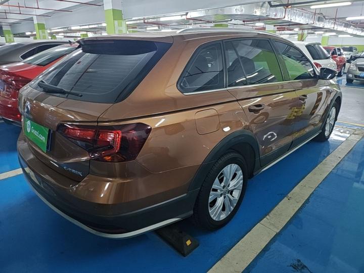 C-TREK 2017 1.6L AT Comfort photo 4