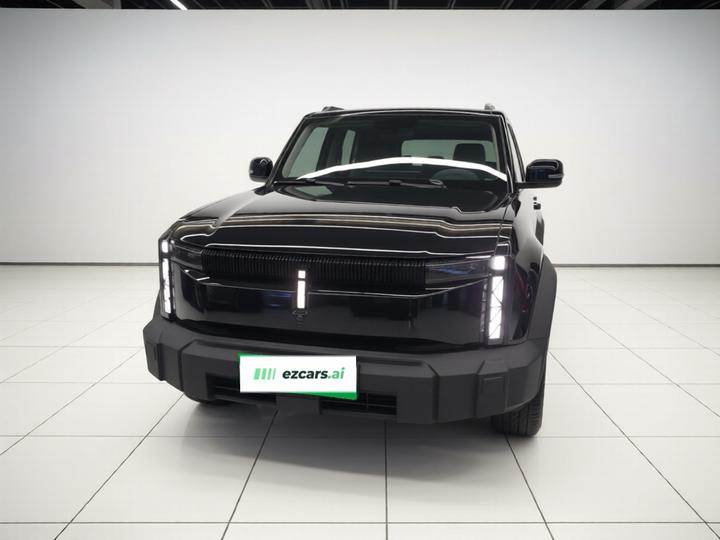 iCAR 03 2024 401km RWD Standard Advanced photo 2