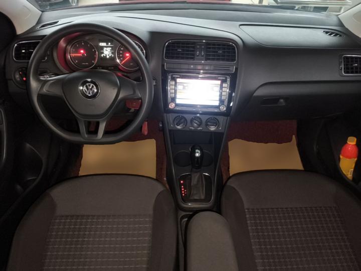Polo 2014 1.4L AT Comfort photo 5