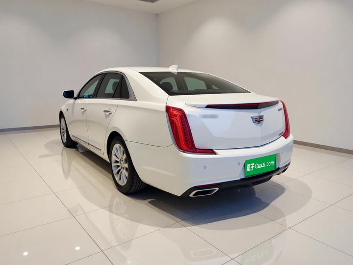 XTS 2018 28T Elite photo 4