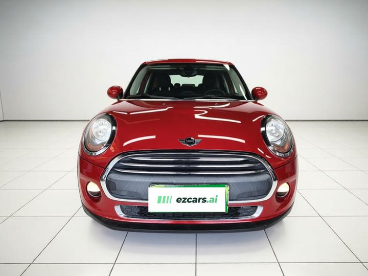 2015 1.2T ONE 5-Door photo 2