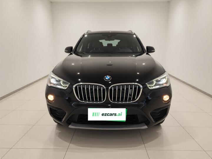 X1 2019 sDrive20Li Leading photo 2