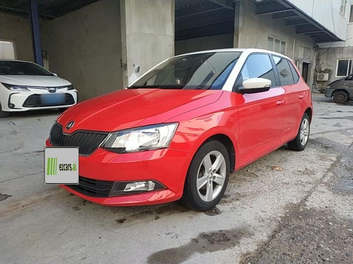Fabia 2015 1.4L AT