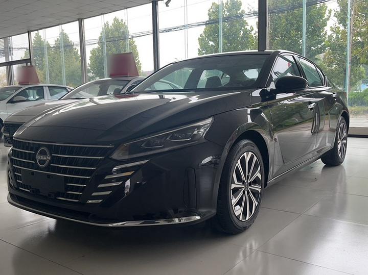 Teana 2024 2.0L XE