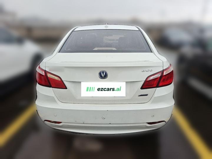 Eado 2015 1.6L MT Luxury IV photo 5