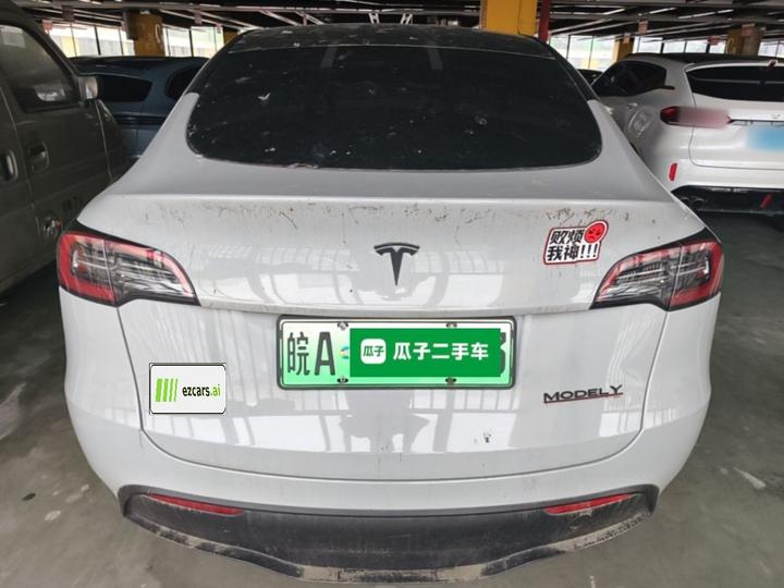 Model Y 2021 Standard Range RWD photo 5