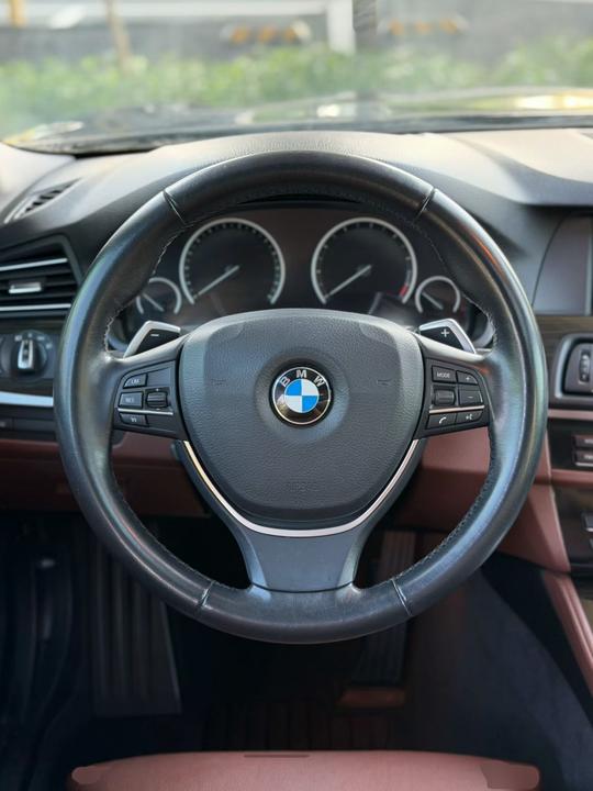 5 Series Imported 2013 535i Luxury Sport photo 6