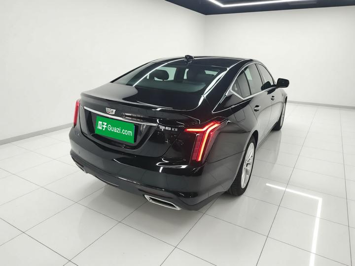 CT5 2021 28T Luxury photo 4