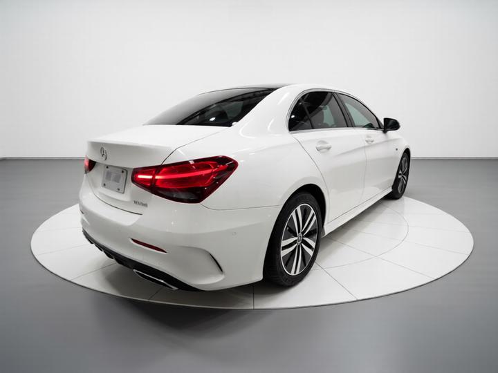 A-Class 2019 A 180 L Sport photo 6