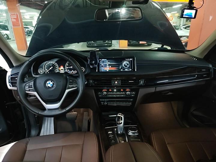 X5 Imported 2017 xDrive28i photo 5
