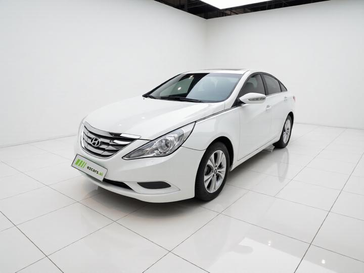 Sonata 2011 2.0L AT Leading