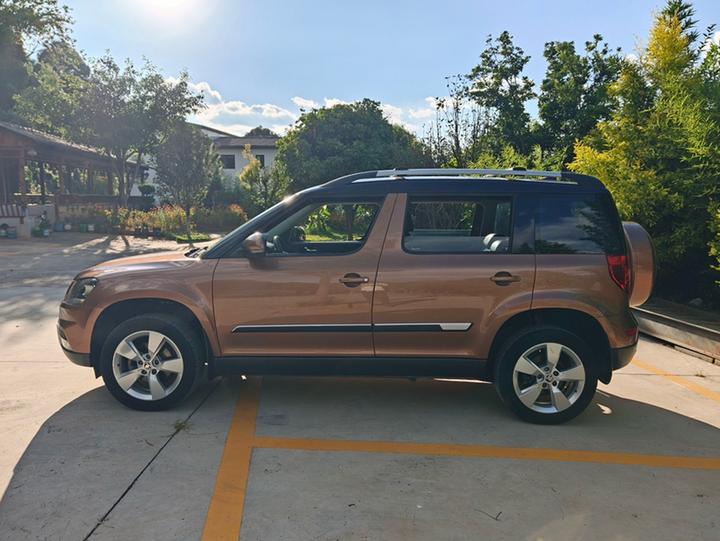 Yeti 2014 1.8TSI DSG photo 3