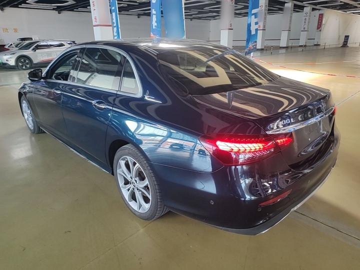E-Class 2022 Facelift E 300 L Sport Fashion photo 4