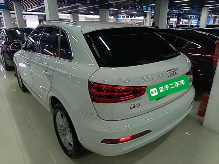 Q3 2015 35 TFSI Comfort photo 4
