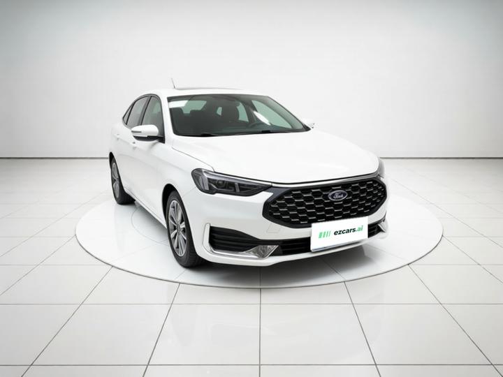 Escort 2021 1.5L AT photo 3