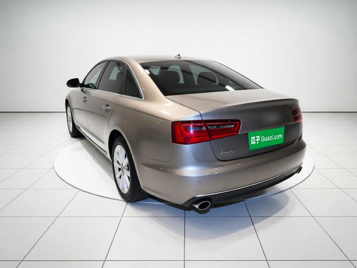 A6L 2014 TFSI Standard photo 4