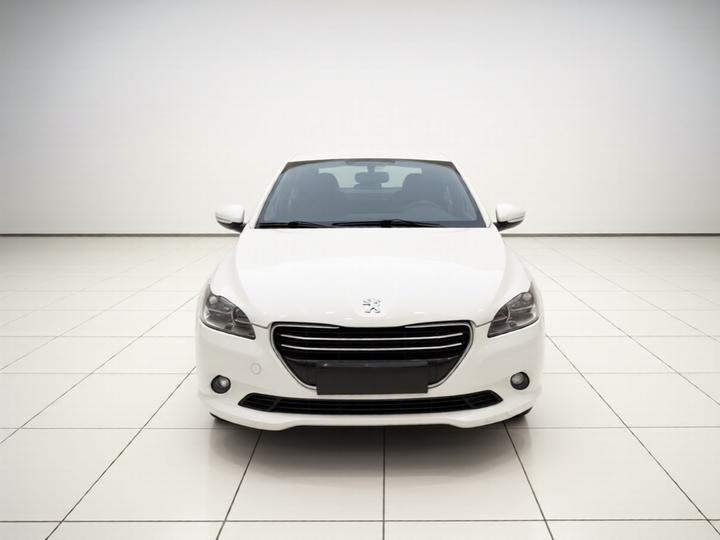 301 2016 1.6L MT Comfort photo 2
