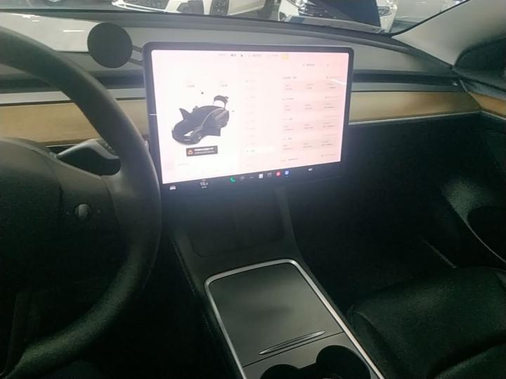 Model 3 2021 Standard Range RWD Upgraded photo 8