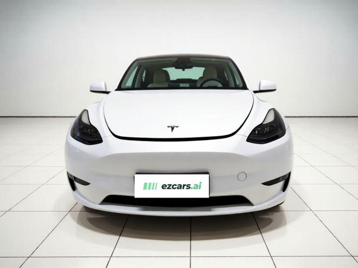 Model Y 2022 RWD photo 2