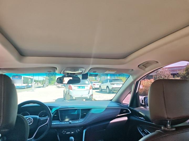 GL6 2019 18T 6-Seater Premium China V photo 8