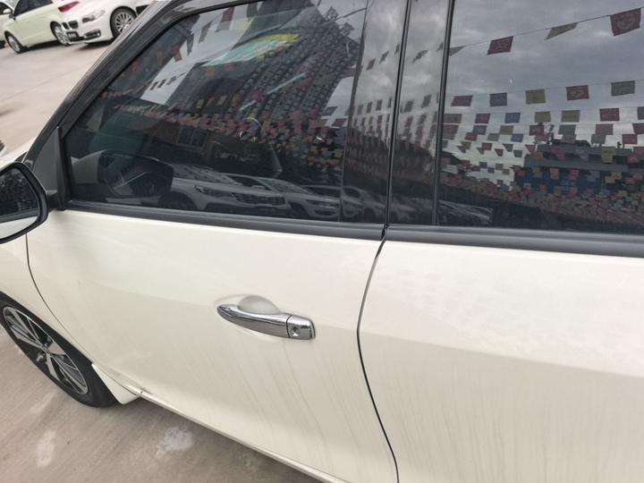 2020 1.6L CVT photo 3