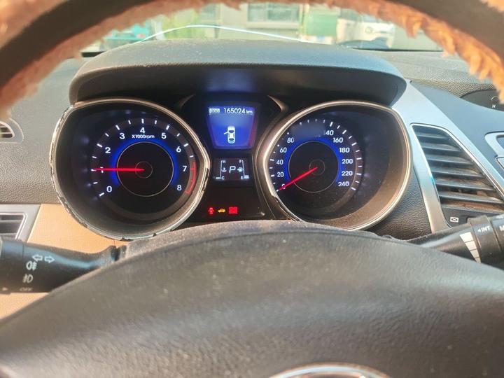 Elantra 2012 1.6L AT Leading photo 4