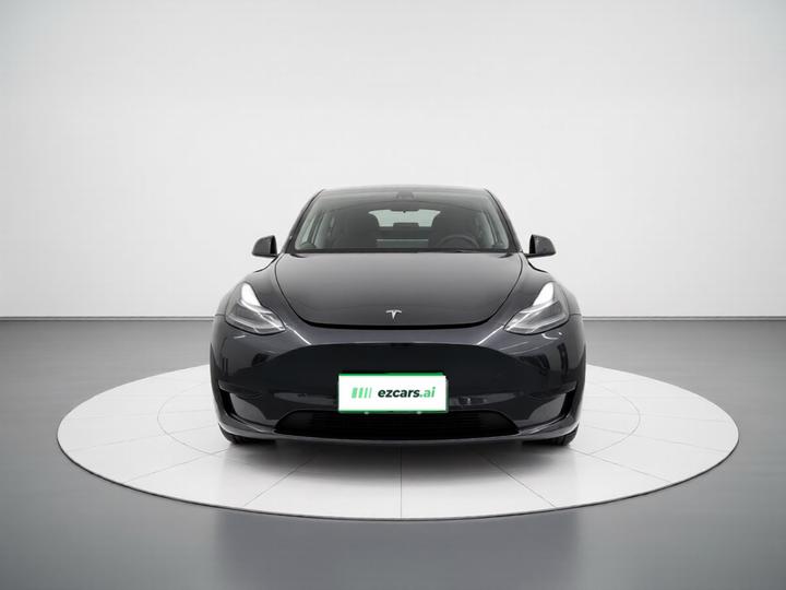 Model Y 2024 RWD photo 2
