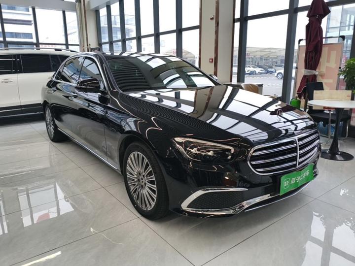 E-Class 2023 Facelift E 300 L Luxury photo 3