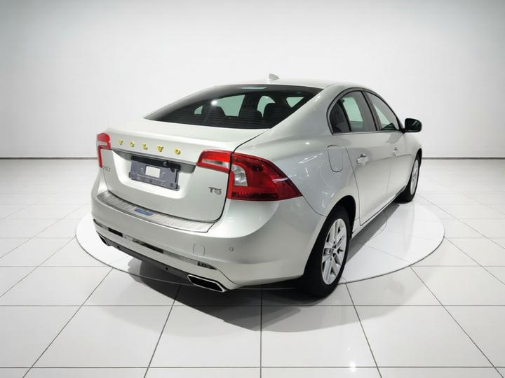 S60 2017 S60L T3 photo 6