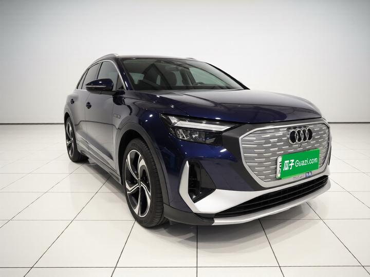 Q4 e-tron 2023 40 e-tron photo 3