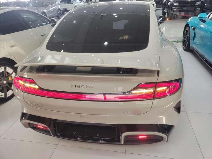 Xiaomi SU7 2024 AWD Extended Range High-end ADAS Max photo 5