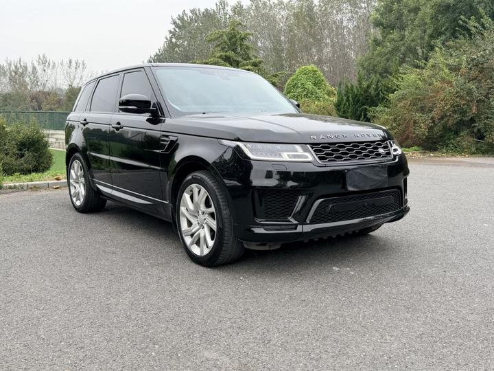 Range Rover Sport 2020 3.0 L6 HSE DYNAMIC photo 4