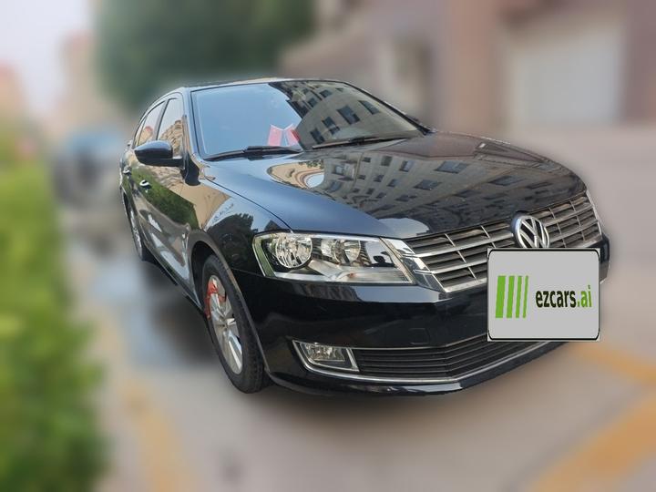 Lavida 2013 Facelift Classic 1.6L AT Comfort photo 3