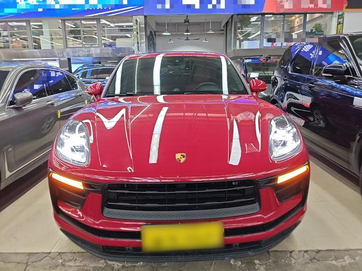 2023 Macan 2.0T photo 2