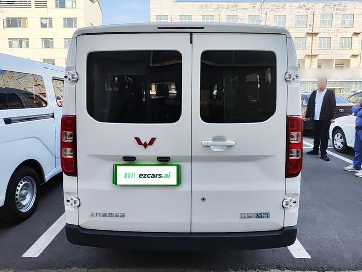 Wuling 2024 300km Comfort Bus 75kW photo 5