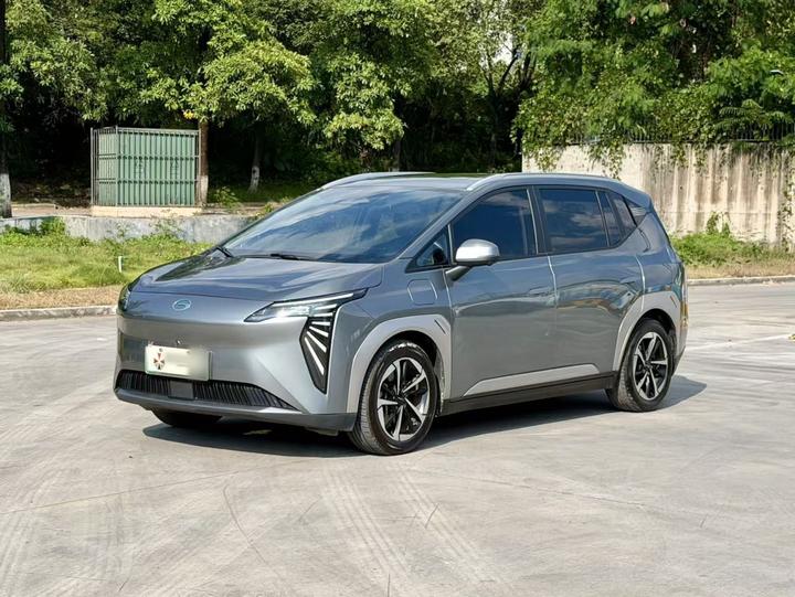 AION Y 2022 Plus 70