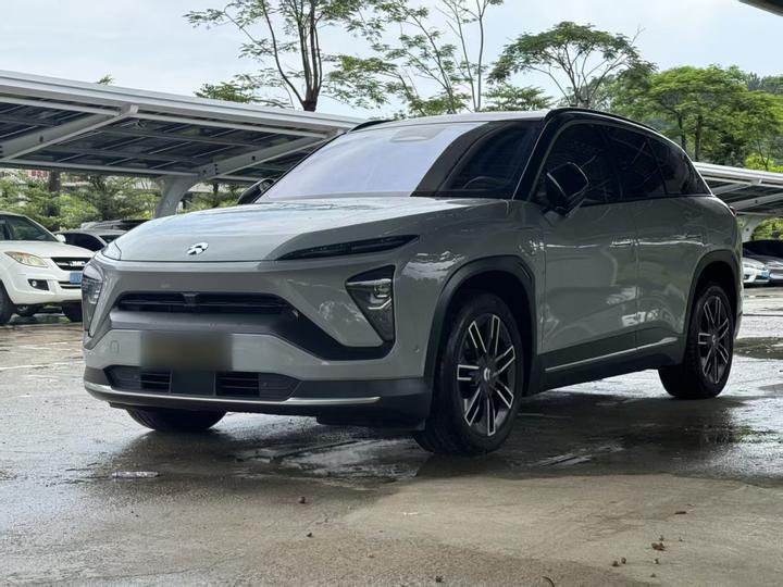 ES6 2020 600KM Sport