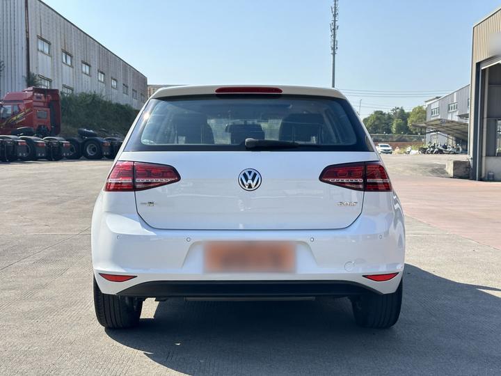 Golf 2017 1.6L AT Comfort Anniversary Edition photo 5