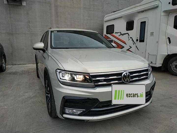 Tiguan L 2021 330TSI AT RWD R-Line photo 3