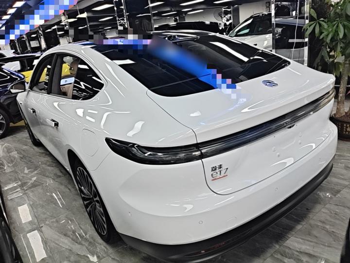 ET7 2022 100kWh Launch Edition photo 4