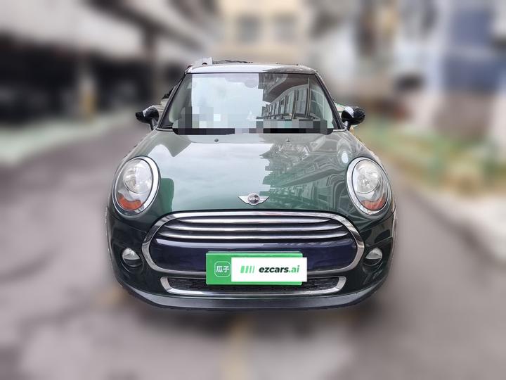 2015 1.5T COOPER Fun 5-Door photo 2
