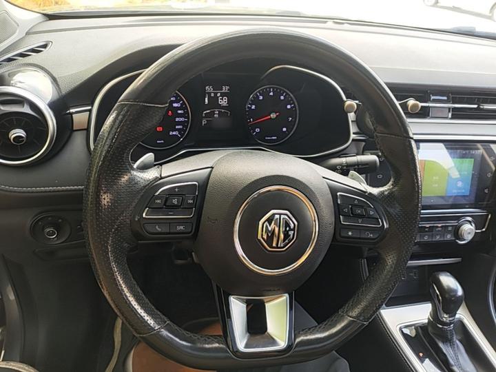 MG6 2017 20T AT Luxury Connected China V photo 6