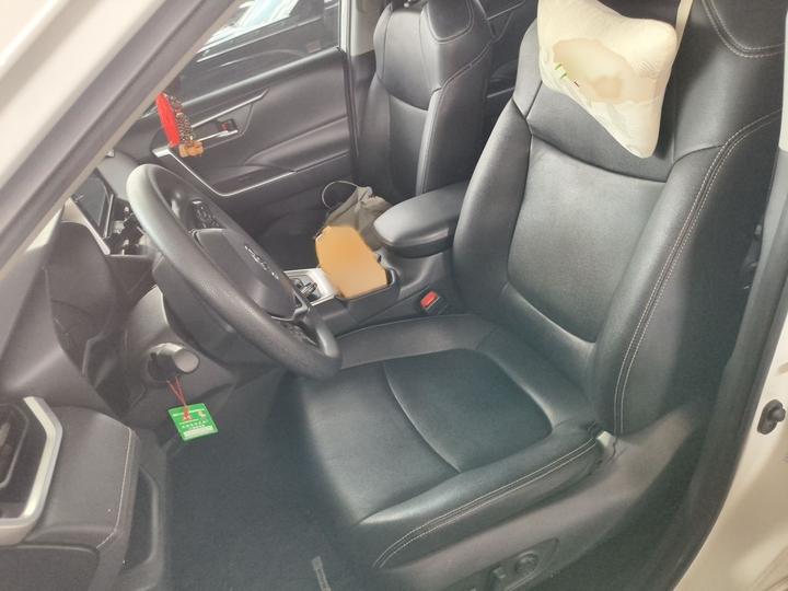 RAV4 2020 2.0L CVT AWD photo 7