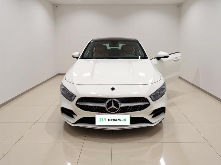 A-Class 2022 Facelift A 200 L Sport Fashion photo 2