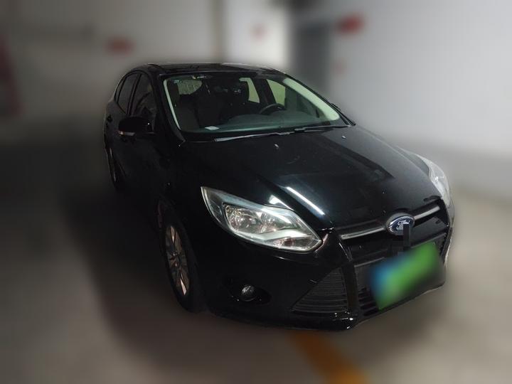 Focus 2012 Hatchback 1.6L MT Comfort photo 3
