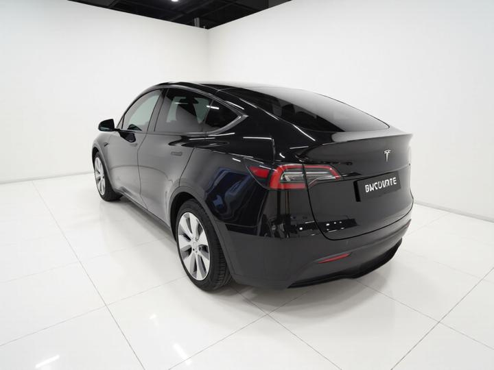 Model Y 2021 Standard Range RWD photo 4