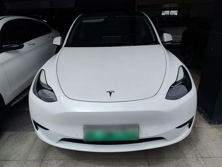Model Y 2022 RWD photo 2