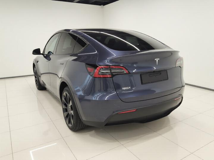 Model Y 2024 Long Range AWD photo 4