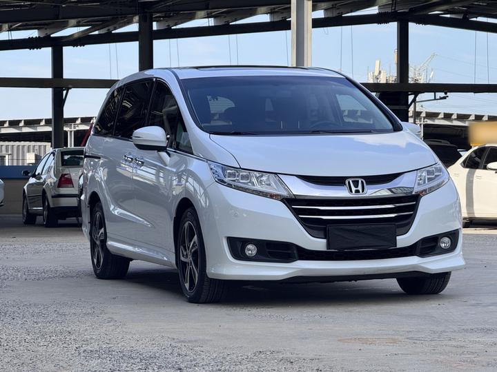Odyssey 2015 Facelift 2.4L Smart photo 3
